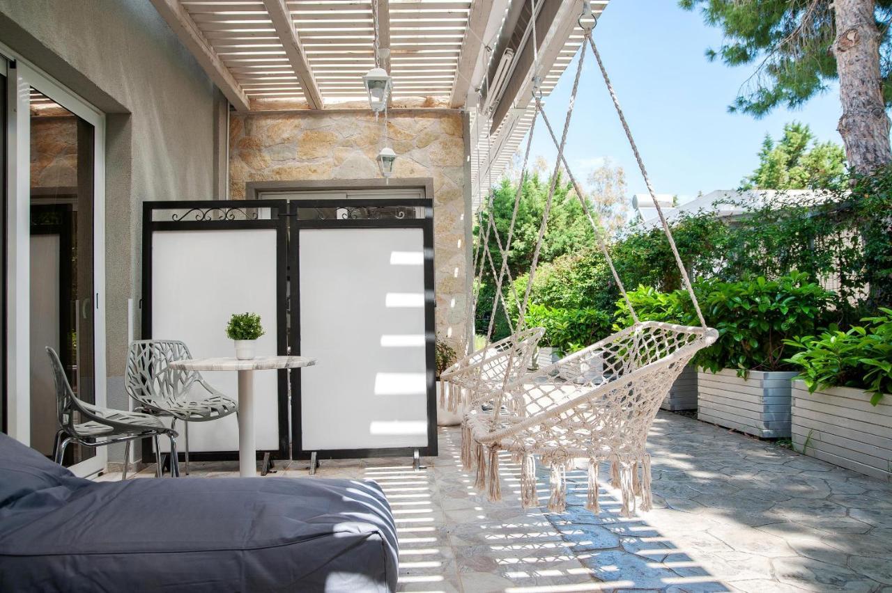 Alekos Luxury Suites Free 24H Transportation From - To Airport 아르테미다 외부 사진